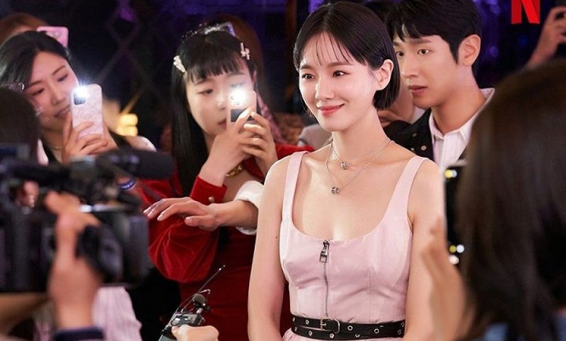 Người Nổi Tiếng - Celebrity (2023)